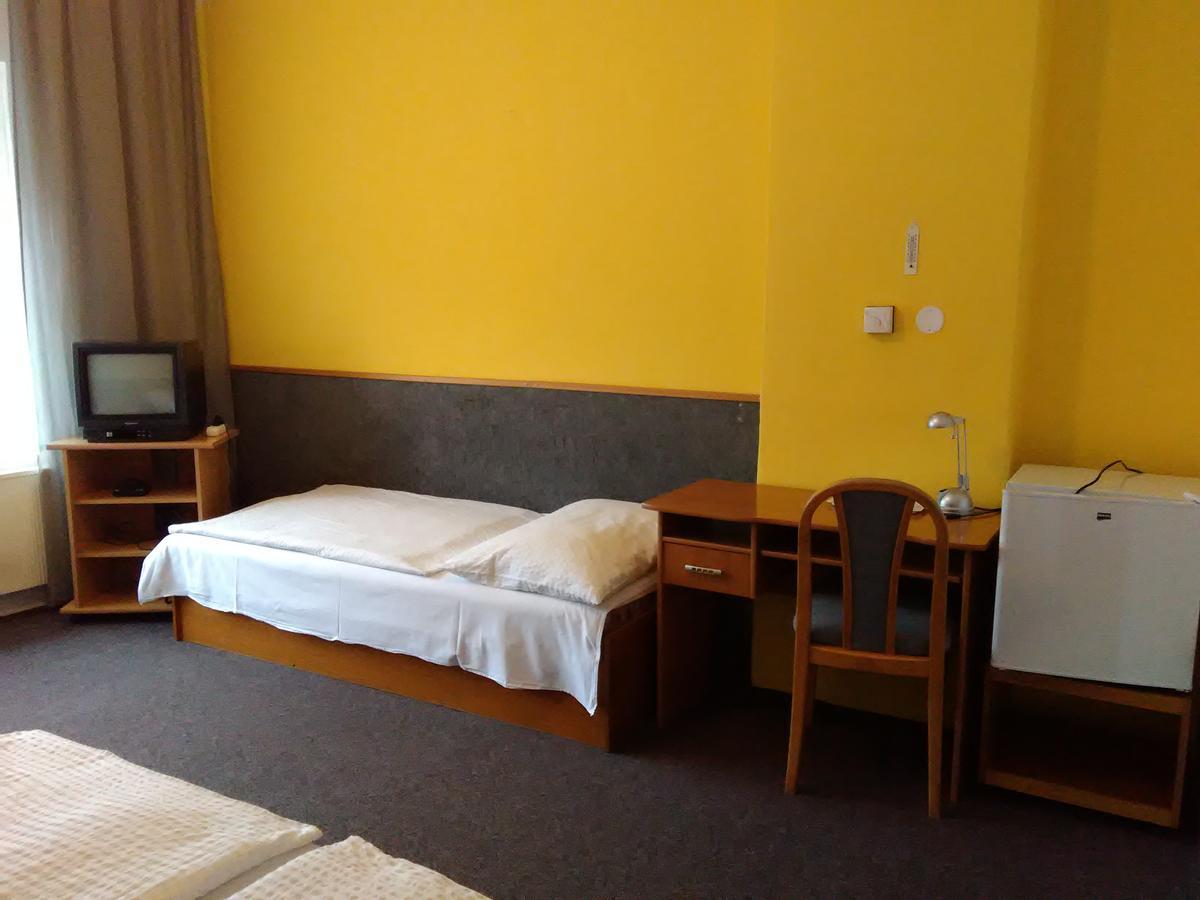 Penzion Vis A Vis Třebíč Exterior foto